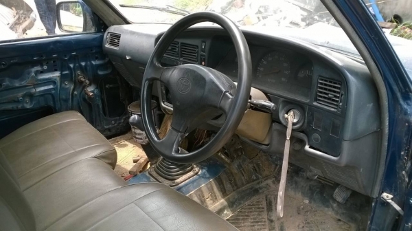 ขายกระบะตอนเดียว ไมตี้เอกซ์ ปี 36 เครื่องดีไม่หลวม คัสซีสวยตลอดเส้น กระบะนิดหน่อย ทะเบียนพร้อมครับ