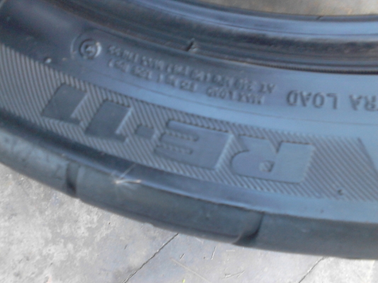 215/45R17 BRIDGESTONE POTENZA RE11 มี 2 เส้น tel.081-427-3941 215/45R17 BRIDGESTONE POTENZA RE11 มี 2 เส้น tel.081-427-3941