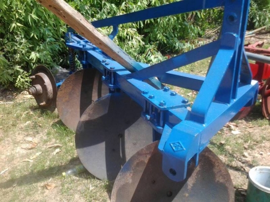 ขายผาน 3 มีสองพวง สวย พร้อมใช้ทั้งคู่ ใครมีผาน 6-7 แลกก็ได้ครับ ขายผาน 3 มีสองพวง สวย พร้อมใช้ทั้งคู่ ใครมีผาน 6-7 แลกก็ได้ครับ