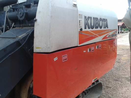 ขายรถเกี่ยว DC95  750000 ใช้งานแค่2ปีกว่า