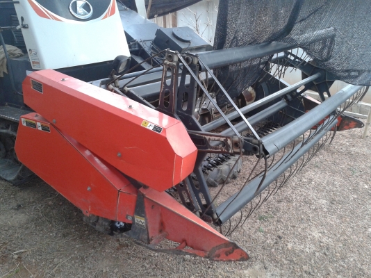 ขายรถเกี่ยว DC95  750000 ใช้งานแค่2ปีกว่า