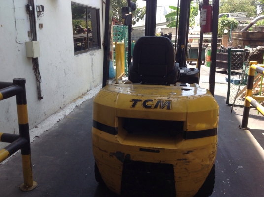 ขายรถ TCM ขนาด2.5ตัน เครื่องยนต์ดีเซล รุ่น t3k ปี2012