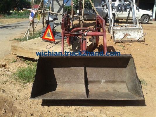 ขายแล้วขอบคุณพี่ประทวน เลาขวัญมากครับ มาดูแล้วถูกใจซื้อเลย ชุดตักหน้ารถไถฟอร์ด &ldquo; ยี่ห้อQUICKE 2230 ตรงรุ่นFORD6600