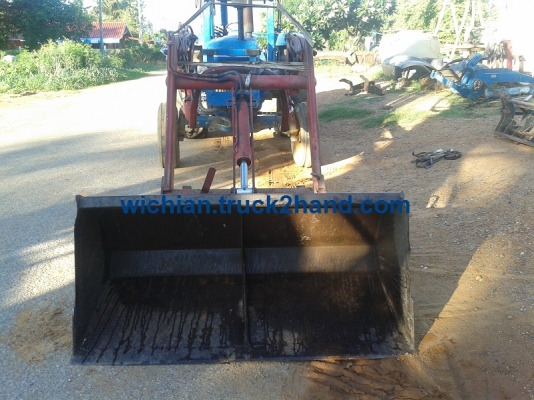 ขายแล้วขอบคุณพี่ประทวน เลาขวัญมากครับ มาดูแล้วถูกใจซื้อเลย ชุดตักหน้ารถไถฟอร์ด &ldquo; ยี่ห้อQUICKE 2230 ตรงรุ่นFORD6600