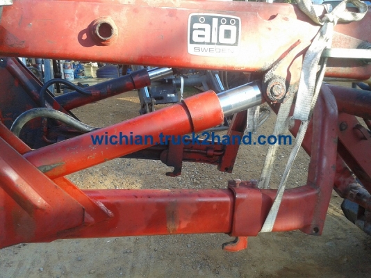 ขายแล้วขอบคุณพี่ประทวน เลาขวัญมากครับ มาดูแล้วถูกใจซื้อเลย ชุดตักหน้ารถไถฟอร์ด &ldquo; ยี่ห้อQUICKE 2230 ตรงรุ่นFORD6600