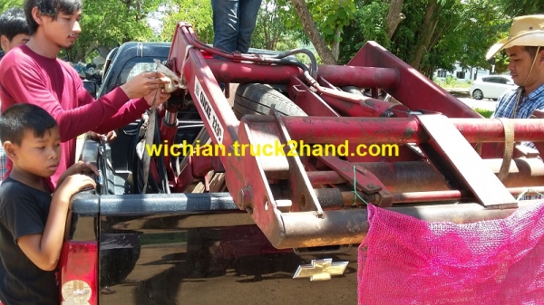 ขายแล้วขอบคุณพี่ประทวน เลาขวัญมากครับ มาดูแล้วถูกใจซื้อเลย ชุดตักหน้ารถไถฟอร์ด &ldquo; ยี่ห้อQUICKE 2230 ตรงรุ่นFORD6600