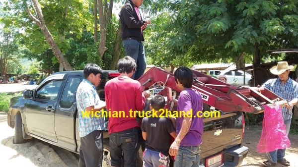 ขายแล้วขอบคุณพี่ประทวน เลาขวัญมากครับ มาดูแล้วถูกใจซื้อเลย ชุดตักหน้ารถไถฟอร์ด &ldquo; ยี่ห้อQUICKE 2230 ตรงรุ่นFORD6600