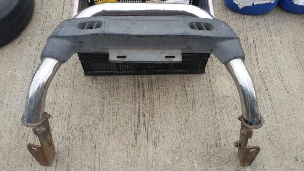 กันชนหน้ารถกะบะ สภาพสมบูรณ์ ใส่ได้ทุกรุ่น