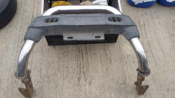 กันชนหน้ารถกะบะ สภาพสมบูรณ์ ใส่ได้ทุกรุ่น