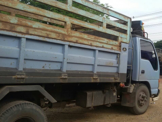 ลูกค้ามารับ"รถจ่ายเงินสด"เดินทางกลับบ้านด้วยความปลอดภัยนะครับ เงินทองไหลมาไห้เต็มกะบะดั้มคันทีซื้อไปนะ ครับคุณพี่