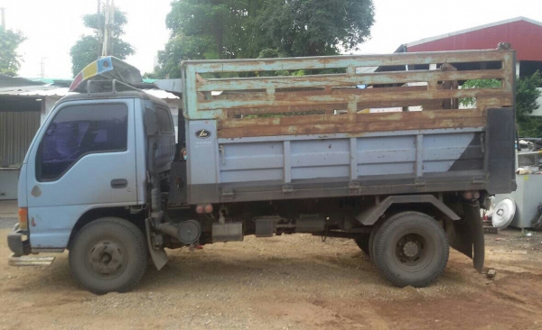 ลูกค้ามารับ"รถจ่ายเงินสด"เดินทางกลับบ้านด้วยความปลอดภัยนะครับ เงินทองไหลมาไห้เต็มกะบะดั้มคันทีซื้อไปนะ ครับคุณพี่