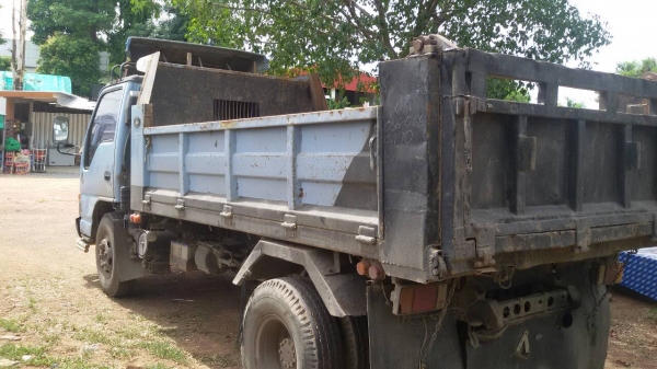 ลูกค้ามารับ"รถจ่ายเงินสด"เดินทางกลับบ้านด้วยความปลอดภัยนะครับ เงินทองไหลมาไห้เต็มกะบะดั้มคันทีซื้อไปนะ ครับคุณพี่