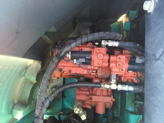 ขายรถแบคโฮ KOBELCO SK115SR สภาพสวยพร้อมใช้ นำเข้าจากญี่ปุ่น มีVDOการทำงานครับ