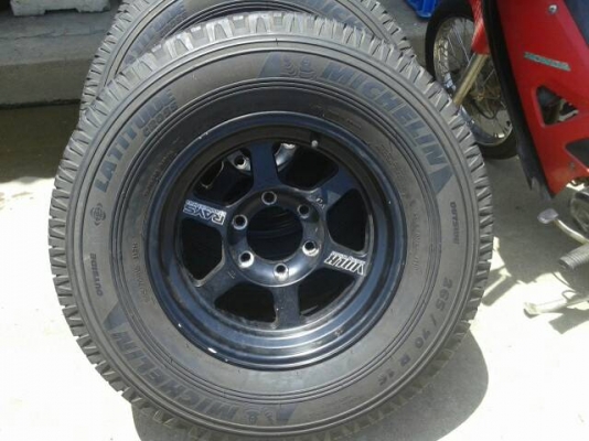 ขายล้อ TE37x 16x8 ออฟ 0 พร้อมยางสวยๆๆครับ