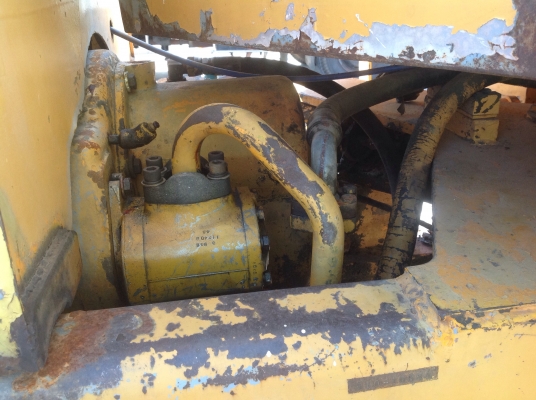 ขายรถตักล้อยาง