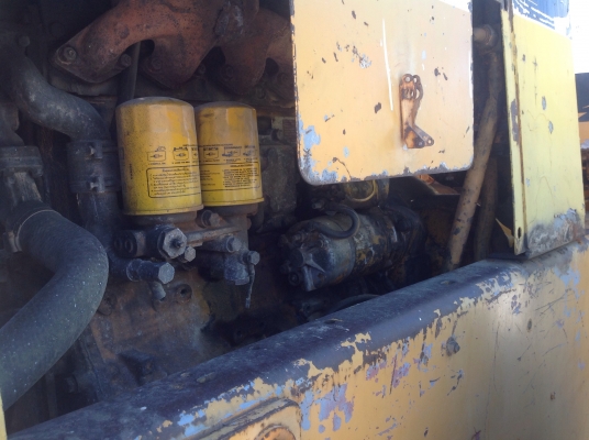 ขายรถตักล้อยาง