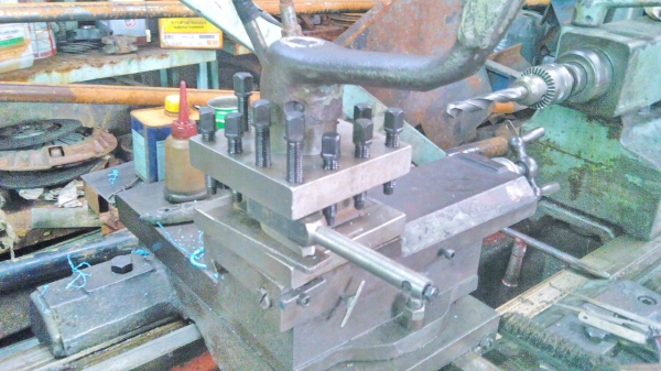 ขายเครื่องกลึง 500x1500 ม.ม. 87000 บาท ขายเครื่องกลึง 500x1500 ม.ม. 87000 บาท