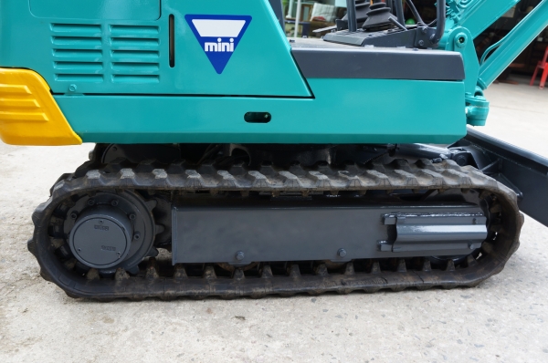 ขายรถขุดขนาดจิ๋ว KOMUTSU PC03 ใส่ท้ายรถปิคอัพสบาย เบาๆ ขายรถขุดขนาดจิ๋ว KOMUTSU PC03 ใส่ท้ายรถปิคอัพสบาย เบาๆ