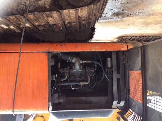 ขายรถขุด HITACHI  200