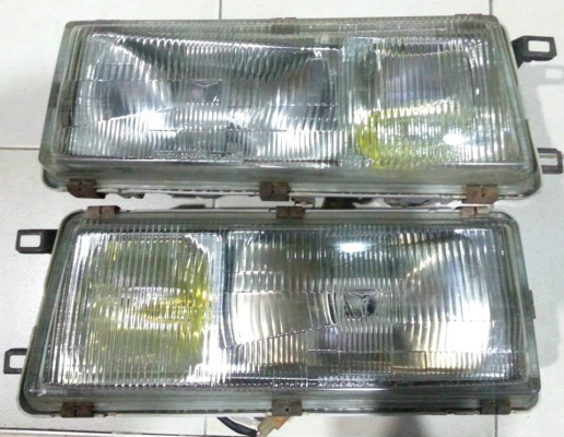 ไฟหน้าโตโยต้าหน้าแหลม tt140-141 ตัวนอก ตัดหมอกเหลือง ไฟหน้าโตโยต้าหน้าแหลม tt140-141 ตัวนอก ตัดหมอกเหลือง