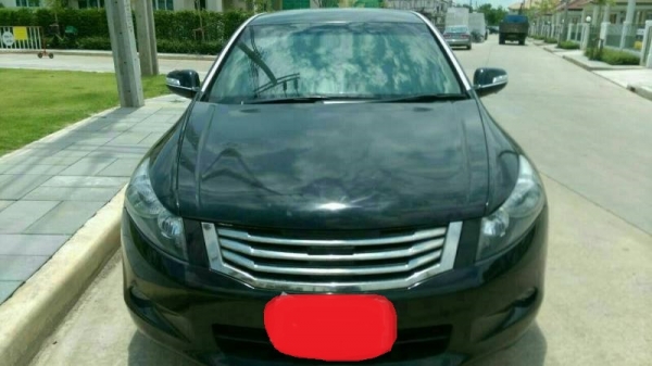 Honda Accord ปี09  ออโต้  เครื่อง2.0   มีจอ  แก๊สLPGถังโดนัท
