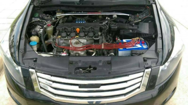 Honda Accord ปี09  ออโต้  เครื่อง2.0   มีจอ  แก๊สLPGถังโดนัท