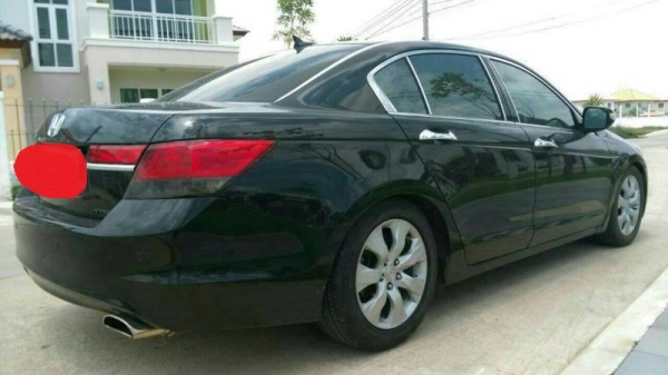 Honda Accord ปี09  ออโต้  เครื่อง2.0   มีจอ  แก๊สLPGถังโดนัท