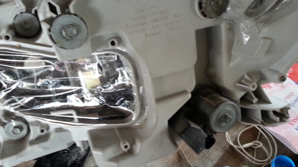 ไฟหน้าขวา CAMRY HID AUTOLEVELING ของแท้มือสอง ไฟหน้าขวา CAMRY HID AUTOLEVELING ของแท้มือสอง