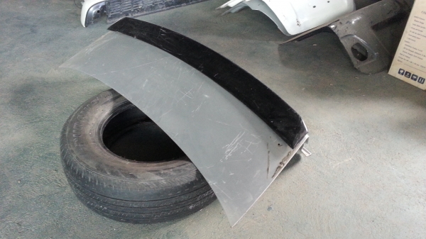 สปอยเล่อร์ฝาท้ายแบบแนบ Civic FD