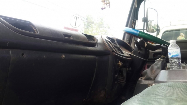 Isuzu เดกก้า 270 แรงม้า พ่วงสามคานแท้ ยาว 12 เมตร