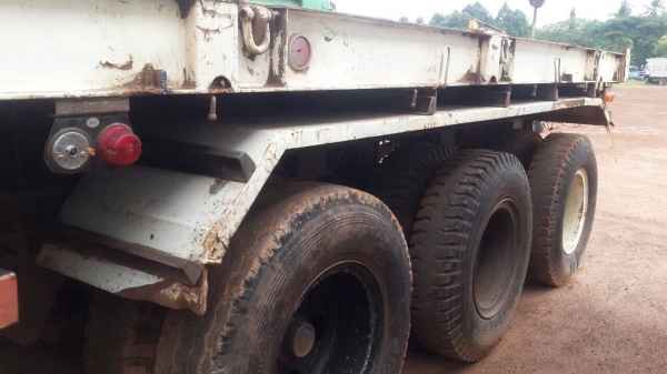 Isuzu เดกก้า 270 แรงม้า พ่วงสามคานแท้ ยาว 12 เมตร