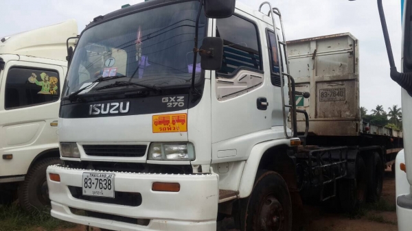 Isuzu เดกก้า 270 แรงม้า พ่วงสามคานแท้ ยาว 12 เมตร