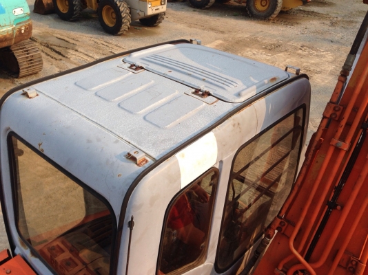 HITACHI EX120-5 นำเข้าจากญี่ปุ่น สวยๆ 090-986-2521 อ๊อบ