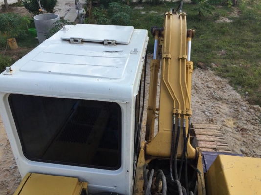 รถขุดPc120-5. รถสภาพดีทำสีมาใหม่ เช็คระบบใหม่. พร้อมใช้