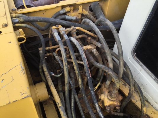 รถขุดPc120-5. รถสภาพดีทำสีมาใหม่ เช็คระบบใหม่. พร้อมใช้