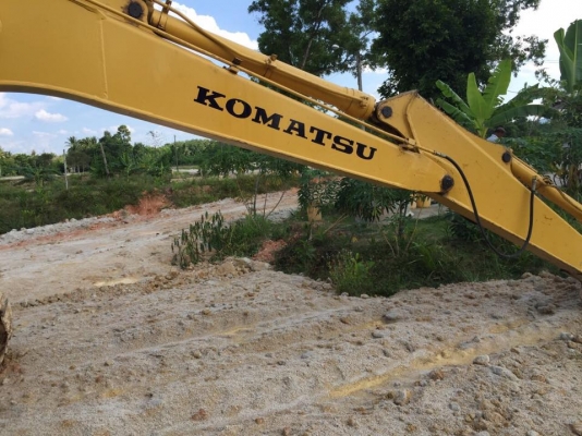 รถขุดPc120-5. รถสภาพดีทำสีมาใหม่ เช็คระบบใหม่. พร้อมใช้