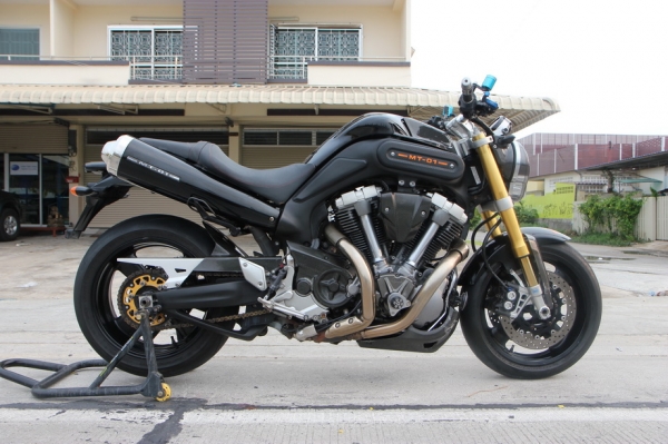 ขาย yamaha mt-01 1700 cc. ปี2007 อินวอยล์พร้อมสรรพสามิตตัวแท้