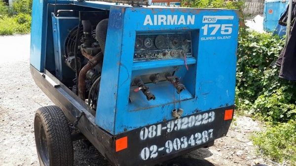 ขายเครื่องปั๊มลม Air man(PDS175S)สภาพดี พร้อมใช้งาน ราคาต่อรองได้