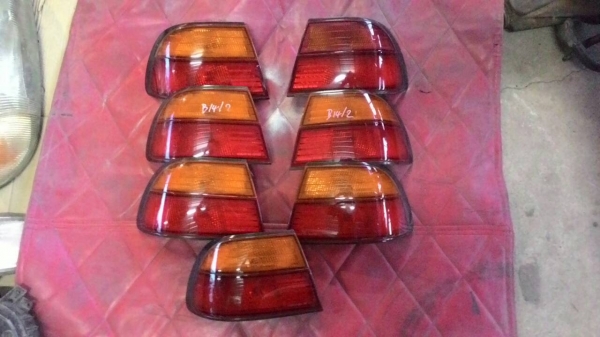 ไฟท้าย Sunny B14 ของแท้มือสอง