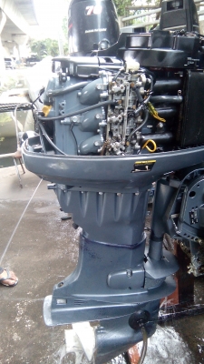 เครื่องyamaha  40hp  fourstoke เครื่องเก่าญี่ปุ่น