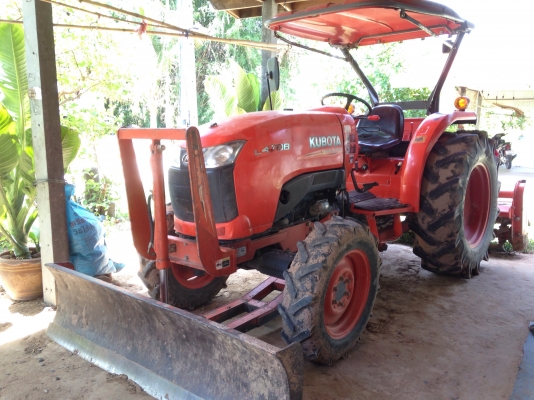 ขาย รถไถ 47 แรง ทำงาน 2,000 ช.ม เครื่องดี พร้อมใช้ ซีลไม่มีเยิ้ม