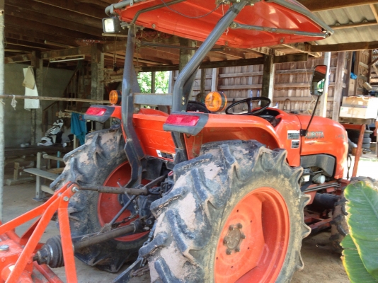 ขาย รถไถ 47 แรง ทำงาน 2,000 ช.ม เครื่องดี พร้อมใช้ ซีลไม่มีเยิ้ม