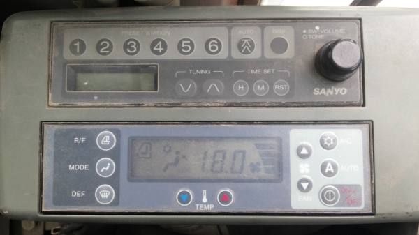 ขายด่วนเเม็คโครSK135SRซุปเปอร์สถาพสวยพร้อมใช้รถนอกนำเข้ายังไม่เคยใช้งานในเมืองไทยเลย ขายด่วนเเม็คโครSK135SRซุปเปอร์สถาพสวยพร้อมใช้รถนอกนำเข้ายังไม่เคยใช้งานในเมืองไทยเลย