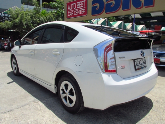 **ขายด่วน***NEW PRIUS 1.8รุ่นท้อป เนวิเกเตอร์ จัดได้ยอดเยอะ ใช้เงินออกรถน้อย สนใจโทร 087-775-8887