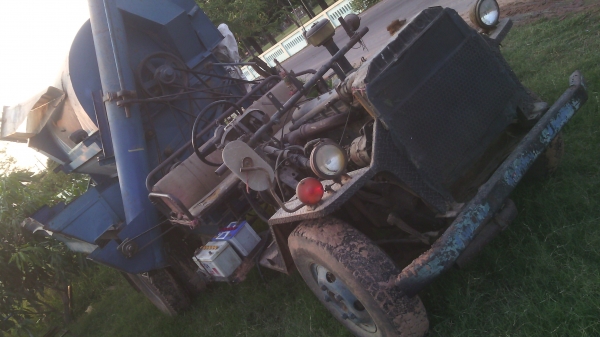 ขายรถนวดข้าวหกฟุตรถหกล้อเครื่องฮิโน่หกสูบพร้อมใช้งาน69000บาท