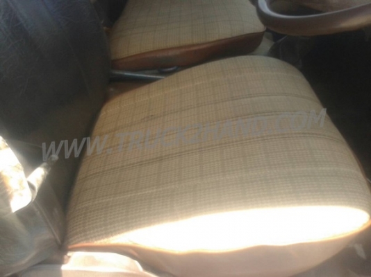 รถบรรทุก 6 ล้อ TOYOTA DYNA กระบะบรรทุกดั๊ม