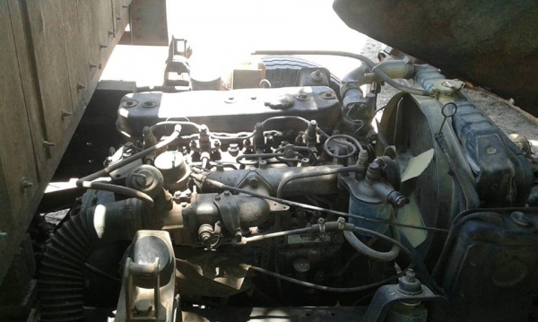 **240,000 บ.ต่อรอง /// 6ล้อ ISUZU-100แรง ** ขาย ISUZU-100 6ล้อบรรทุก สวยๆ ISUZU KT26 4BC2-100 แรง ฝาดำ หัวเก๋งยกได้ เครื่องเดิม เกียร์เดิม เครื่องดี แน่น แรงดี เกียร์ดี เกียร์สั้นสาย เข้าง่าย ไม่หลุดครับ ช่วงล่างเดิมๆ 5น็อต หน้า-หลัง คัสซีสวยๆเดิมๆ ไ