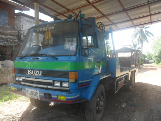 ISUZU Rocky 10 ล้อหางปลาลากรถเกี่ยว พร้อมใช้ราคาต่อรองได้ ติดต่อช่างหมึก 087-5262494 และ 094-7452226