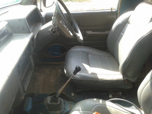 รถกระบะดั้ม มิซู L200  พร้อมใช้งาน