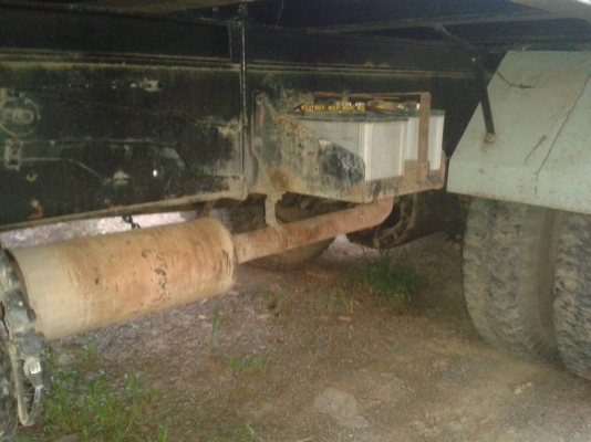 ขายดาวน์ 10 ล้อท้ายลาด 240 แรง